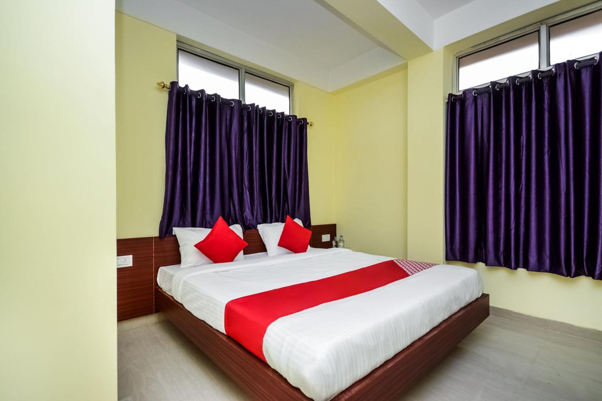 Dispur Hotel O Bimal Residency מראה חיצוני תמונה