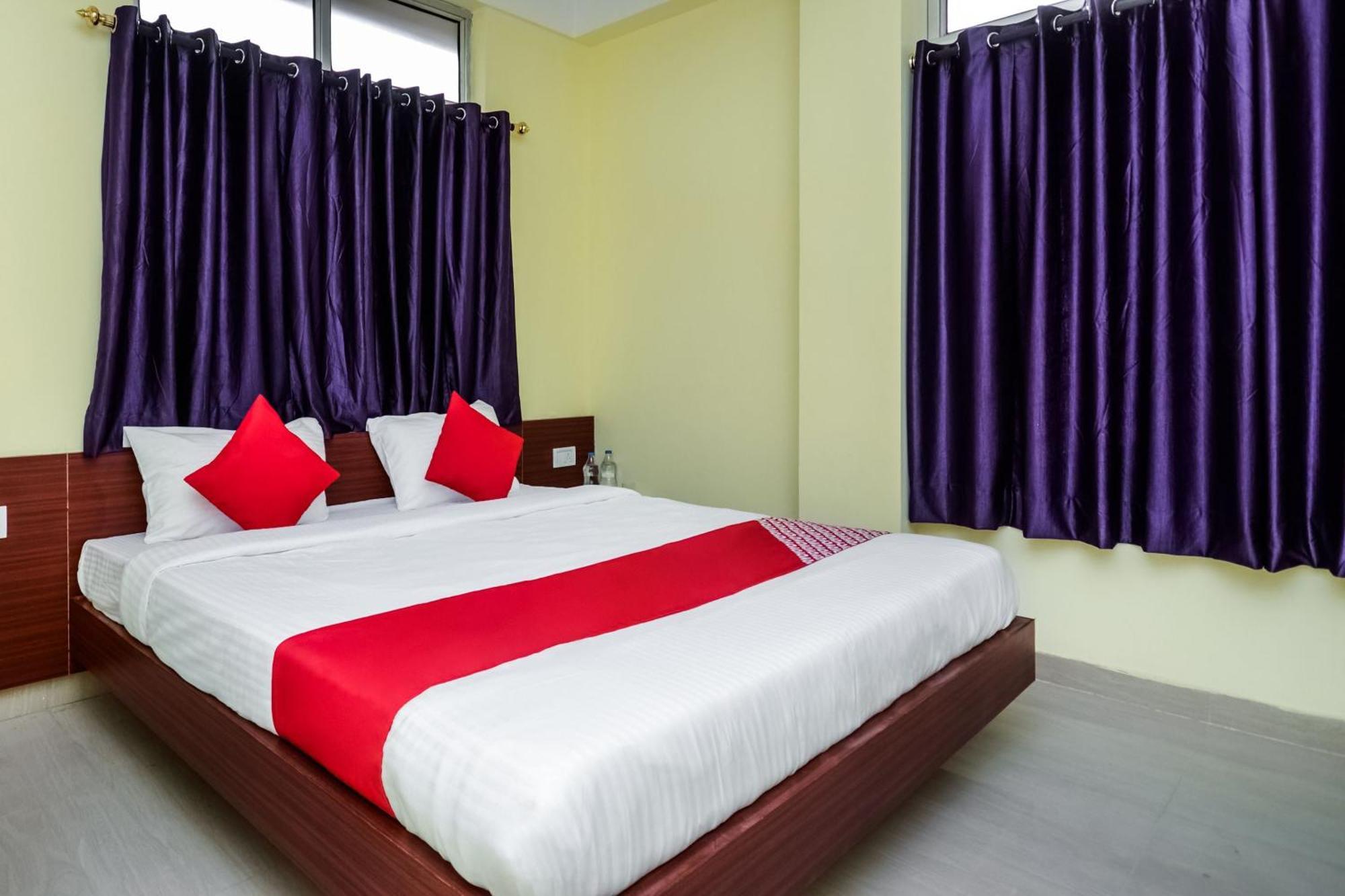 Dispur Hotel O Bimal Residency מראה חיצוני תמונה