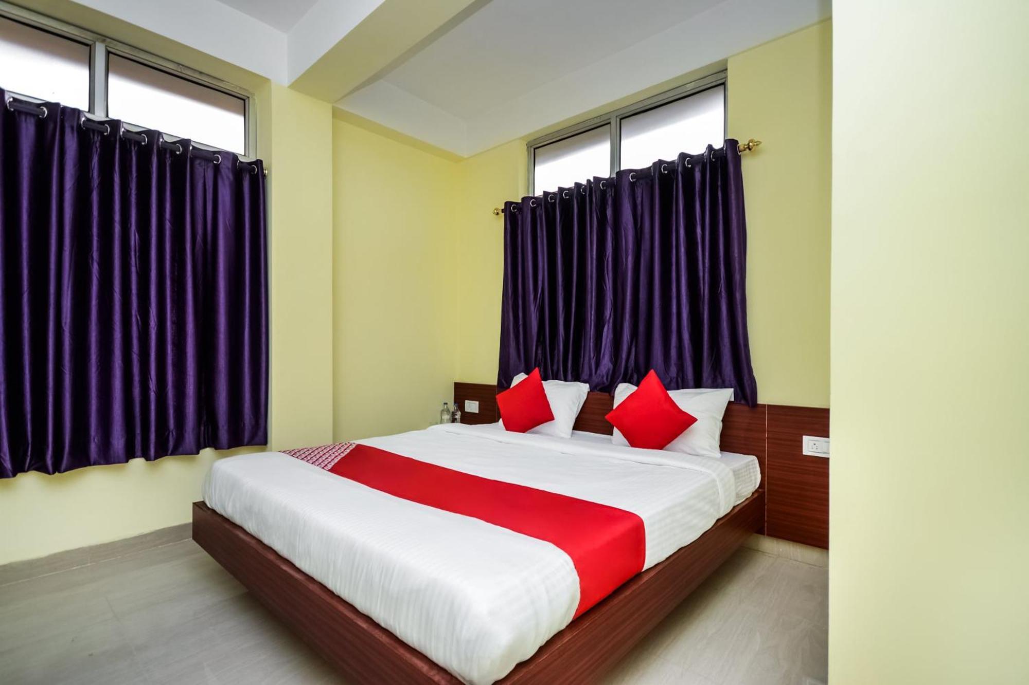 Dispur Hotel O Bimal Residency מראה חיצוני תמונה
