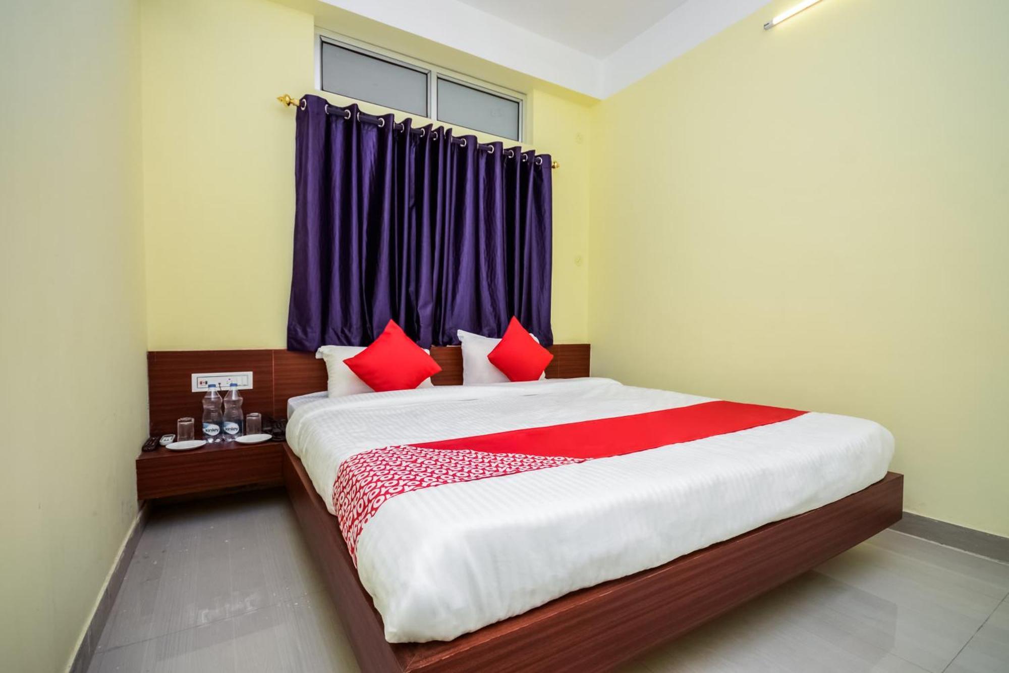 Dispur Hotel O Bimal Residency מראה חיצוני תמונה