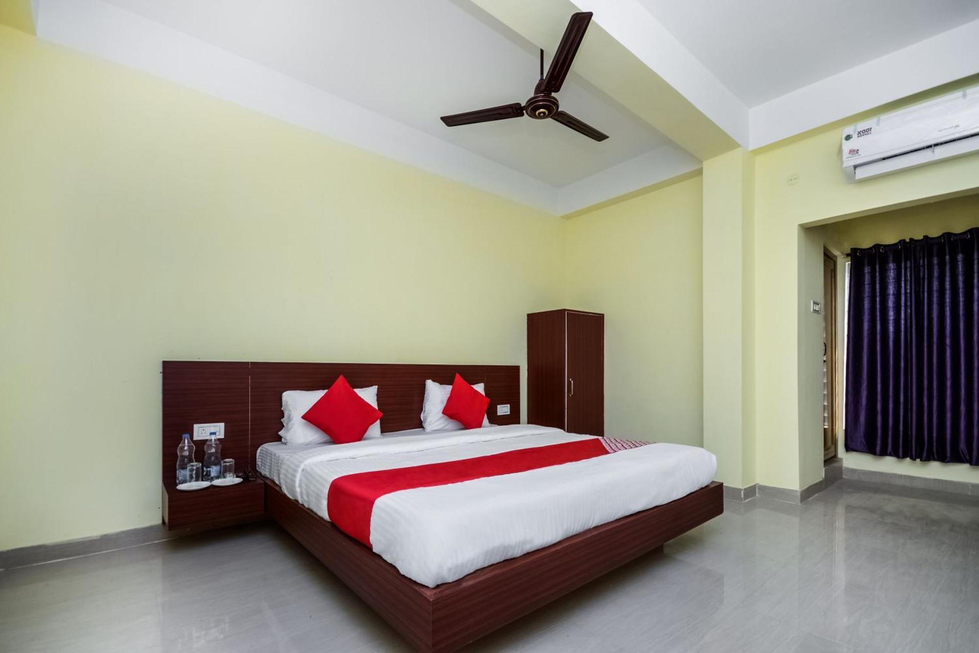 Dispur Hotel O Bimal Residency מראה חיצוני תמונה
