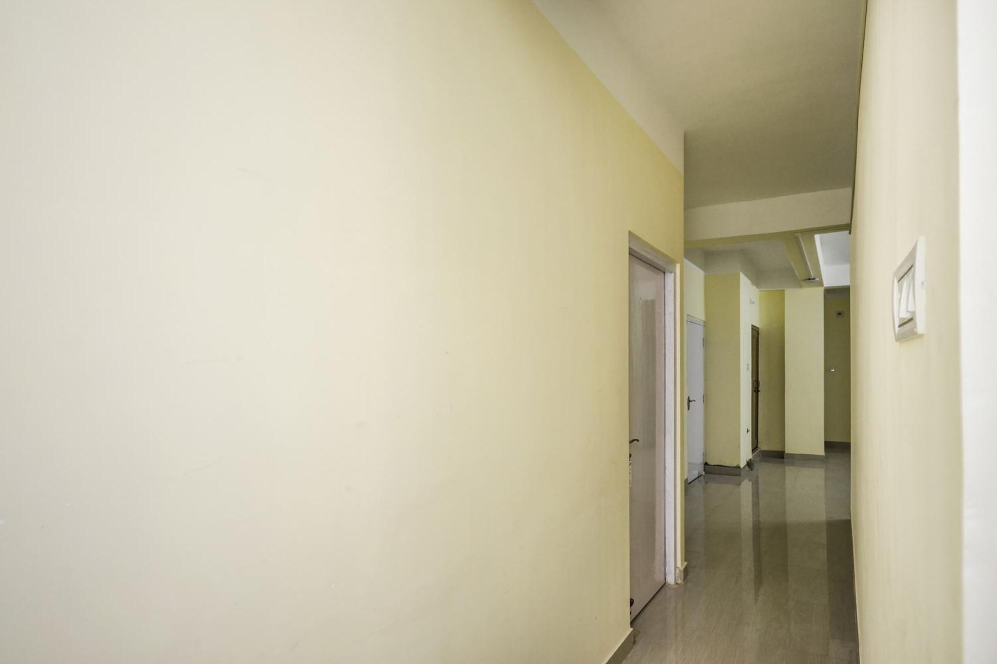 Dispur Hotel O Bimal Residency מראה חיצוני תמונה