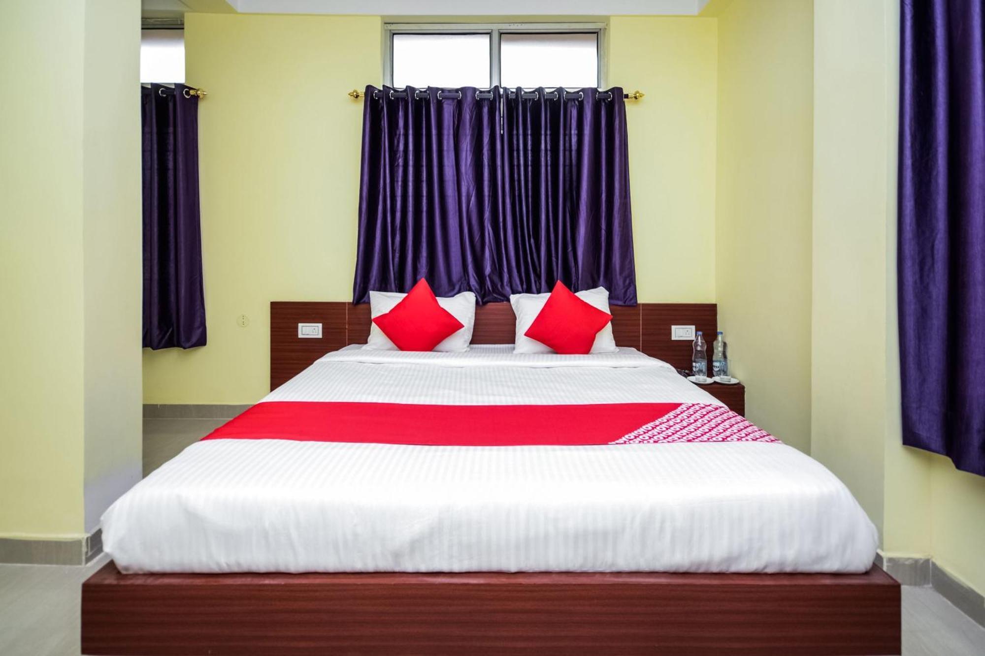 Dispur Hotel O Bimal Residency מראה חיצוני תמונה